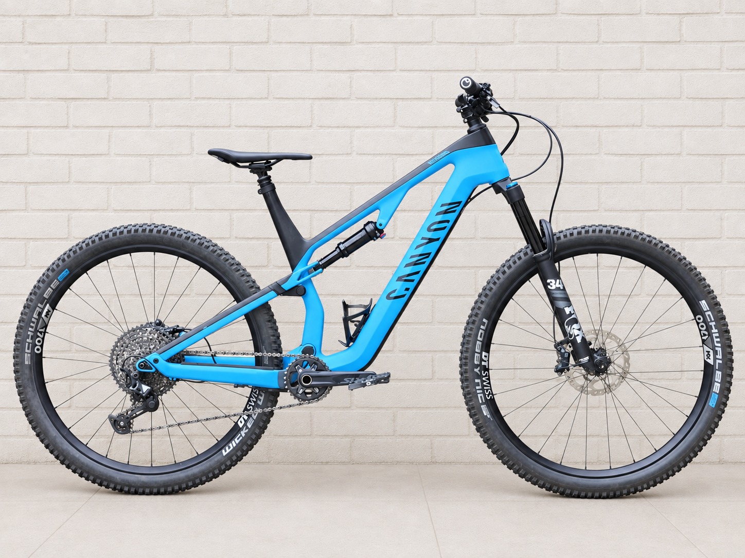 Canyon carbon full suspension mountain bike